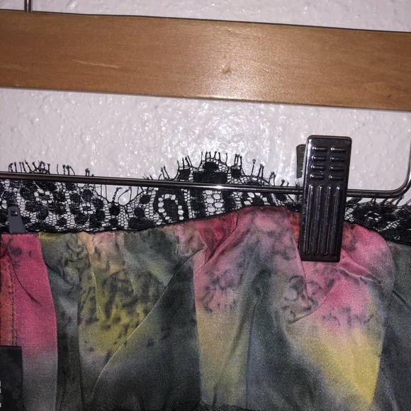 Yansi Fugel Blouse - Picture 5 of 6